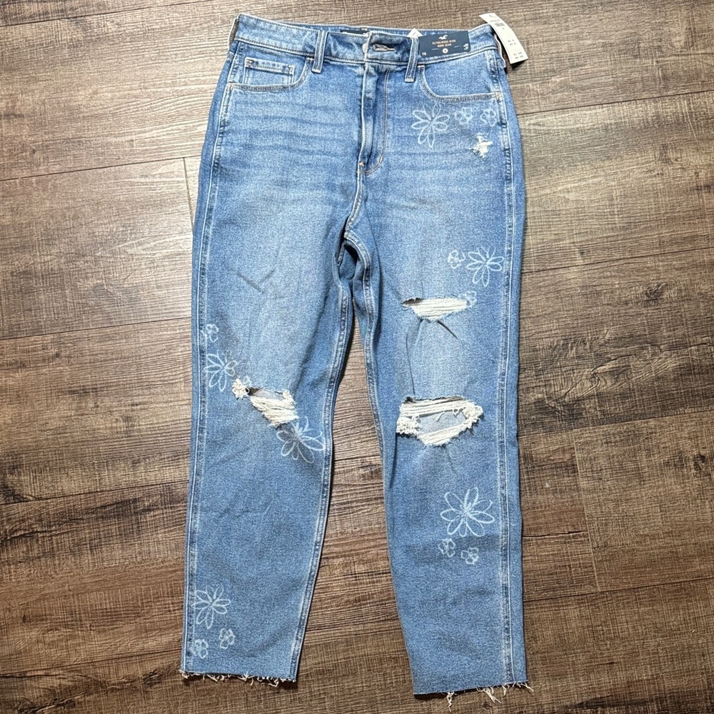 NWT Hollister Blue Floral Embroidered Jeans